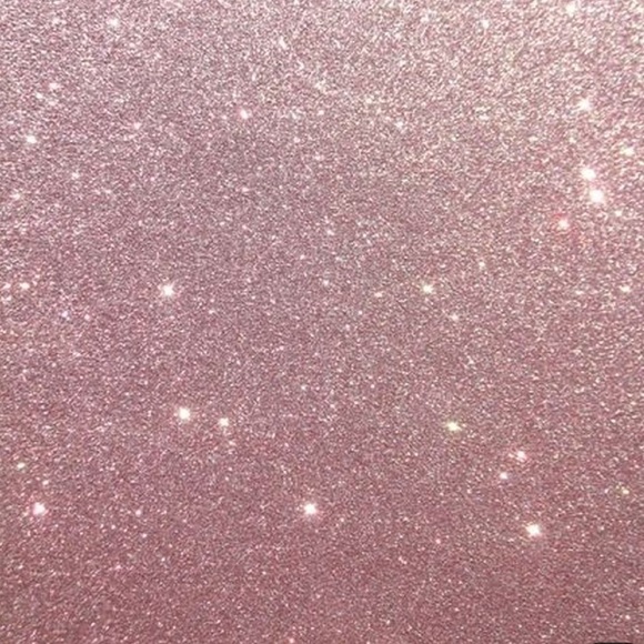 Meet your Posher, Jessica - Picture 1 of 1